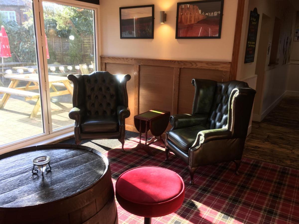 The White Hart Pub And Rooms Cranleigh Dış mekan fotoğraf